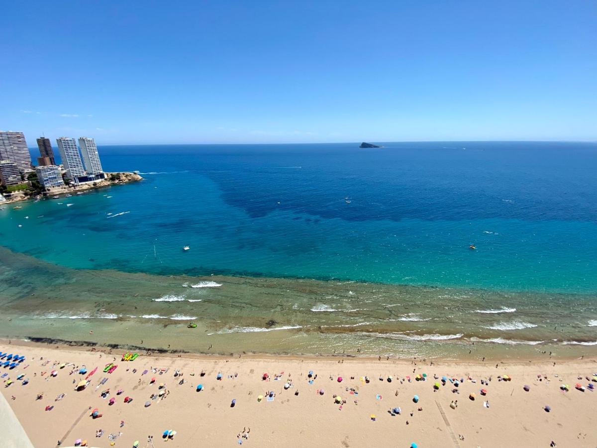 Apartamento Torre Levante, primera línea de playa Benidorm Exterior foto